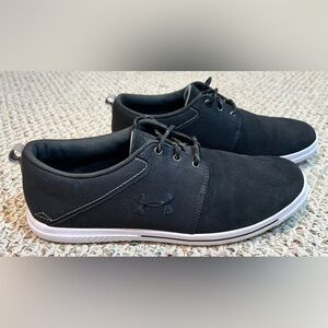 Under Armour Street Encounter slip on shoes men’s size 11 LIKE NEW sneakers